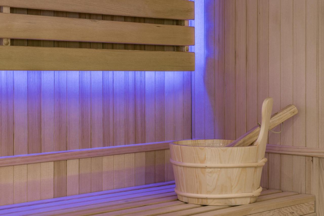 L'Evasion - Sauna Jacuzzi Cinema Tours Esterno foto